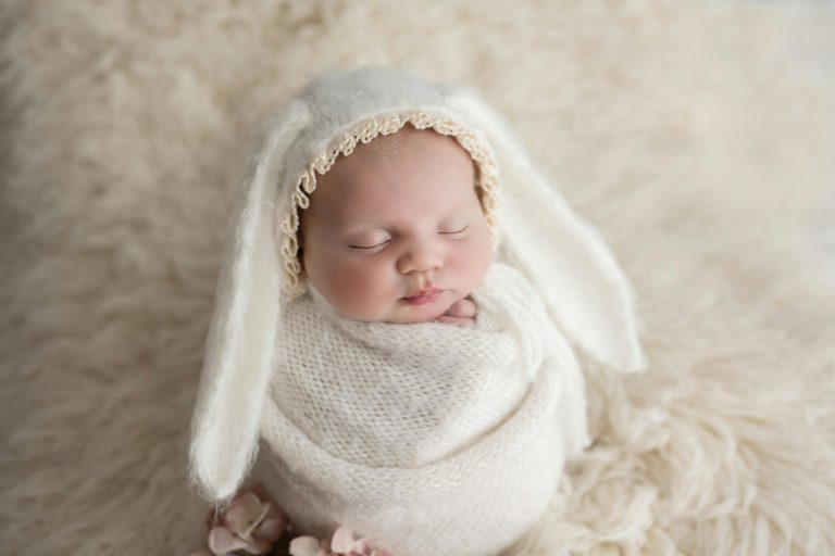 Newborn Photography Ideas -pixc retouch