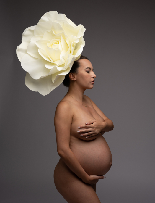 Basic Maternity Retouching Service bEFORE