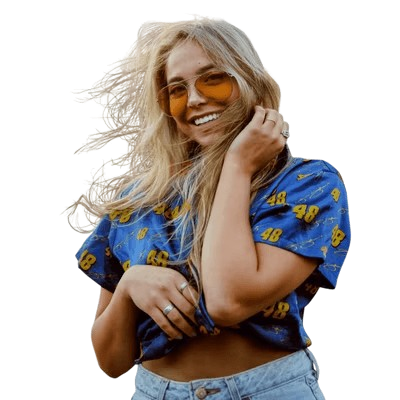 complex-background-removal-blonde-model-edited