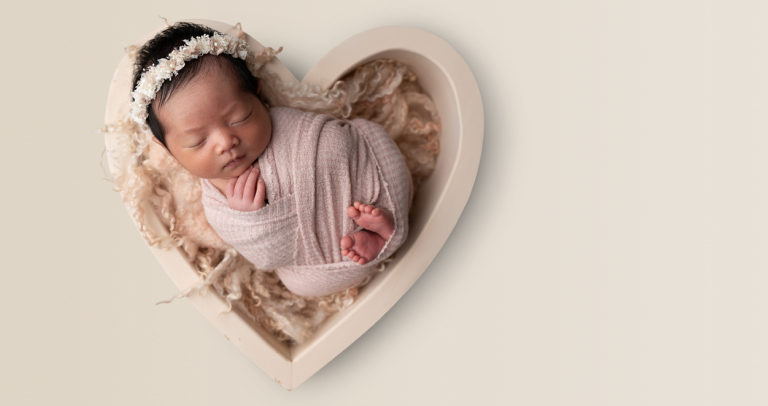 Newborn photo reotuching original