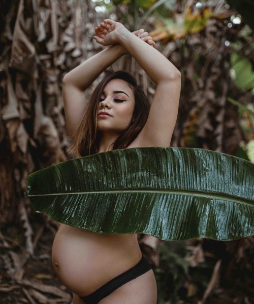 Maternity Photoshoot with Pixc Retouch